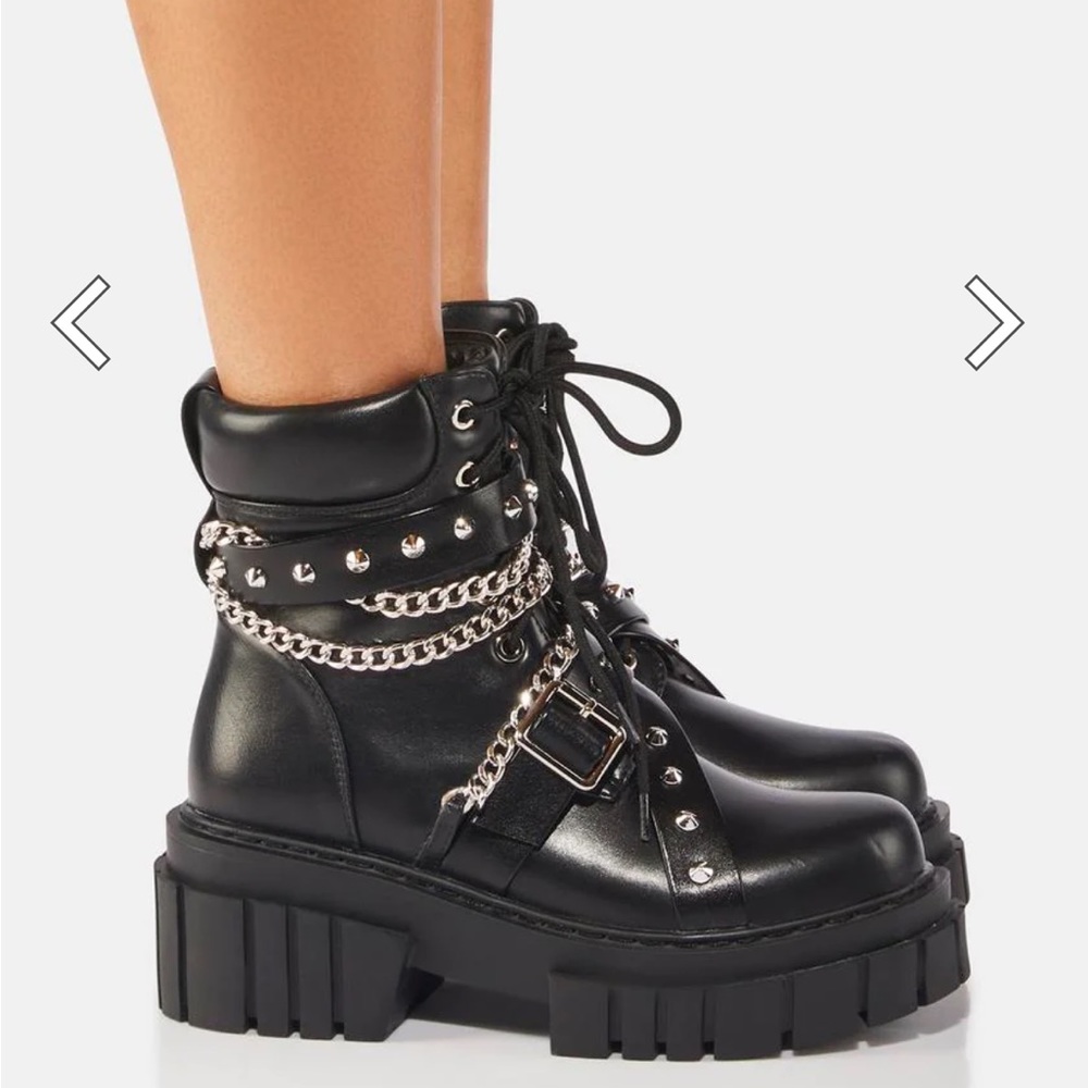 Up all night with you combat boots. - Picture 3 of 5